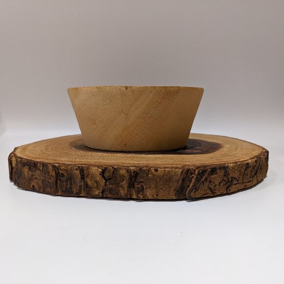 Awesome Live Edge Wood Bark Snack Nut Chip / Dip Bowl Server - Picture 6 of 9
